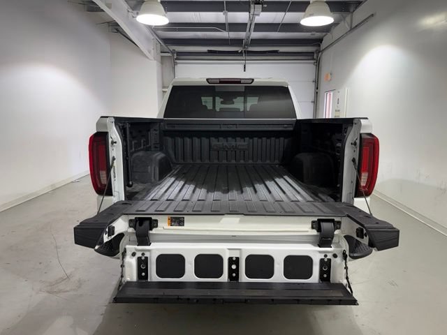 Certified 2023 GMC Sierra 1500 SLT w/ SLT Premium Plus Package AWD/4WD image 8