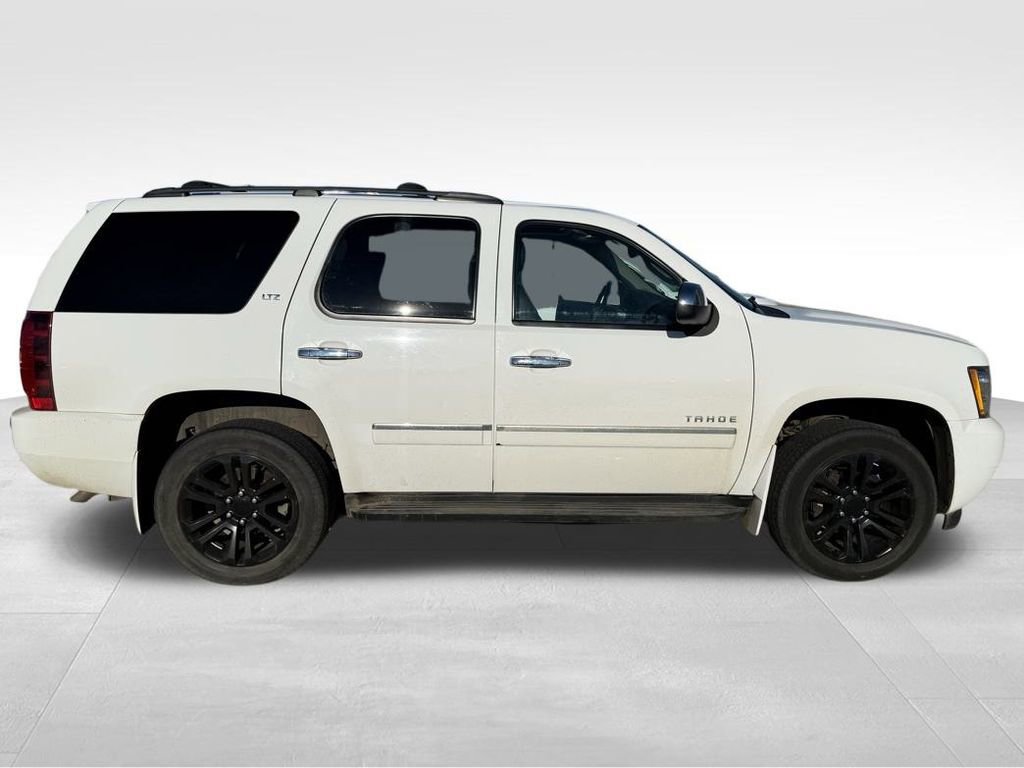 Used 2013 Chevrolet Tahoe LTZ image 3