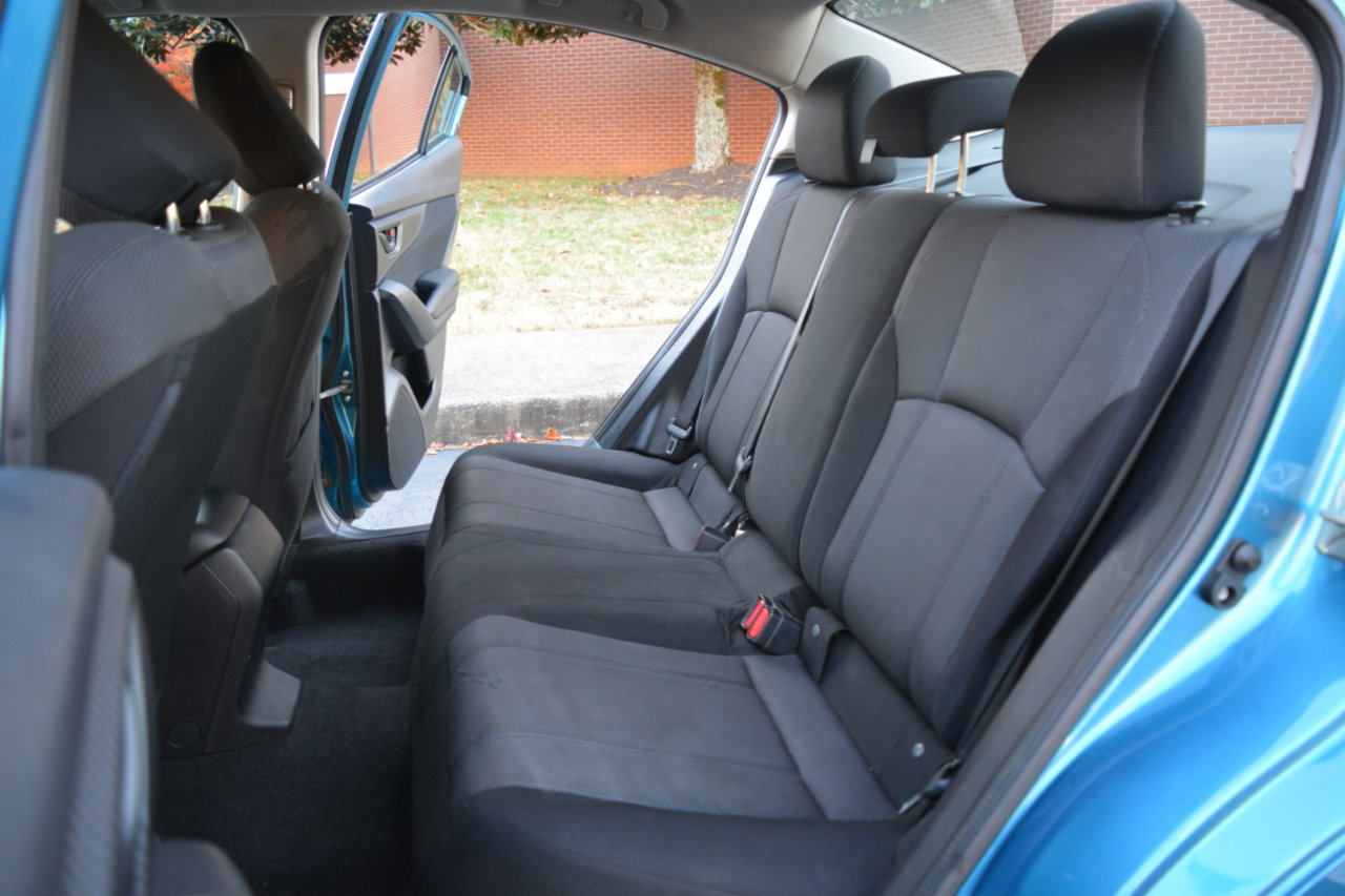 Used 2019 Subaru Impreza 2.0i Premium image 13