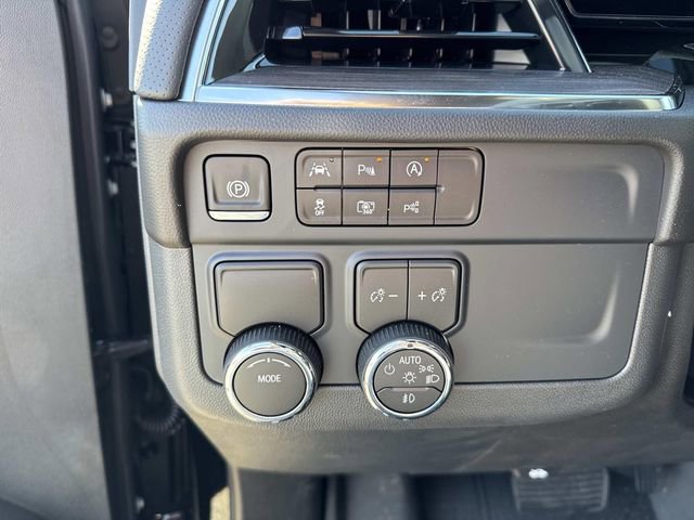 New 2026 Chevrolet Suburban Premier RWD image 44