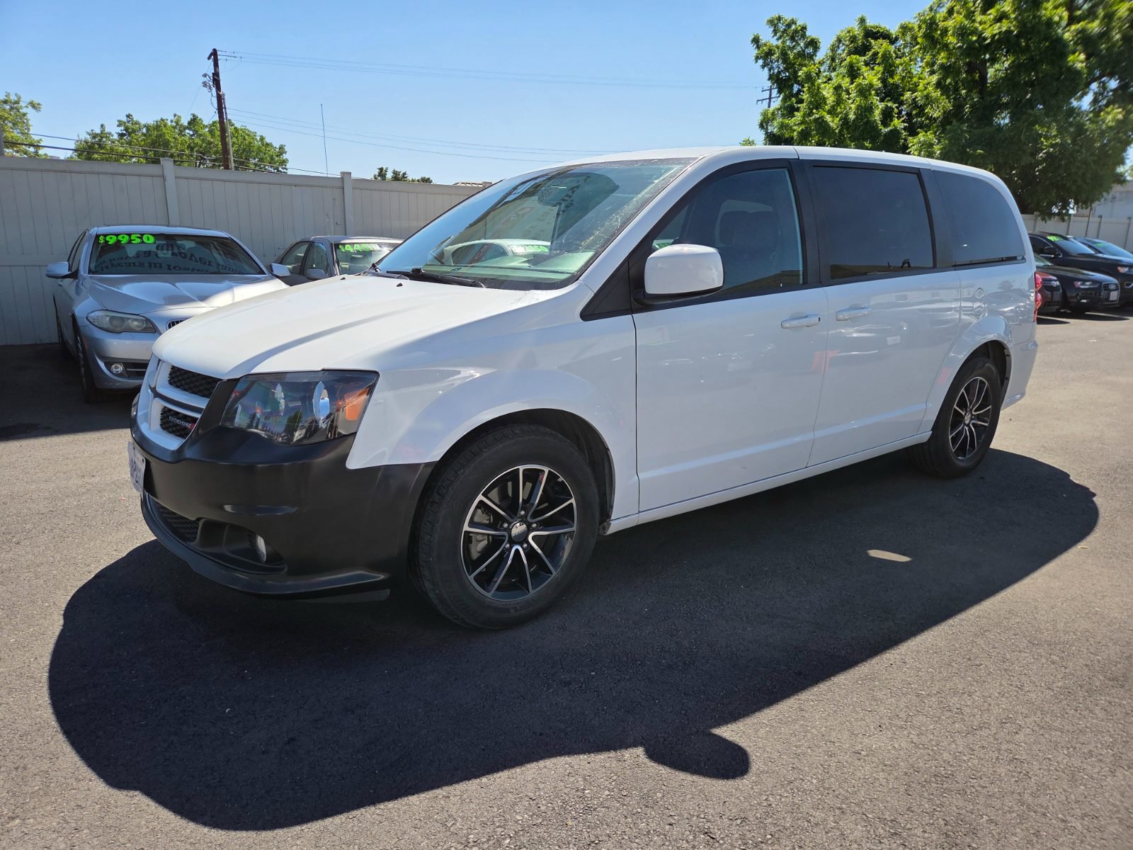 Used 2018 Dodge Grand Caravan GT FWD image 1