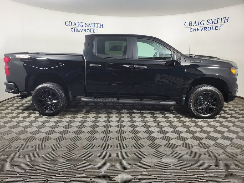 New 2026 Chevrolet Silverado 1500 Custom Trail Boss w/ Turbomax Blackout Package AWD/4WD image 6