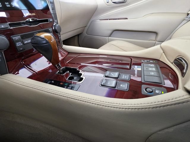 Used 2008 Lexus LS 460 L RWD image 21