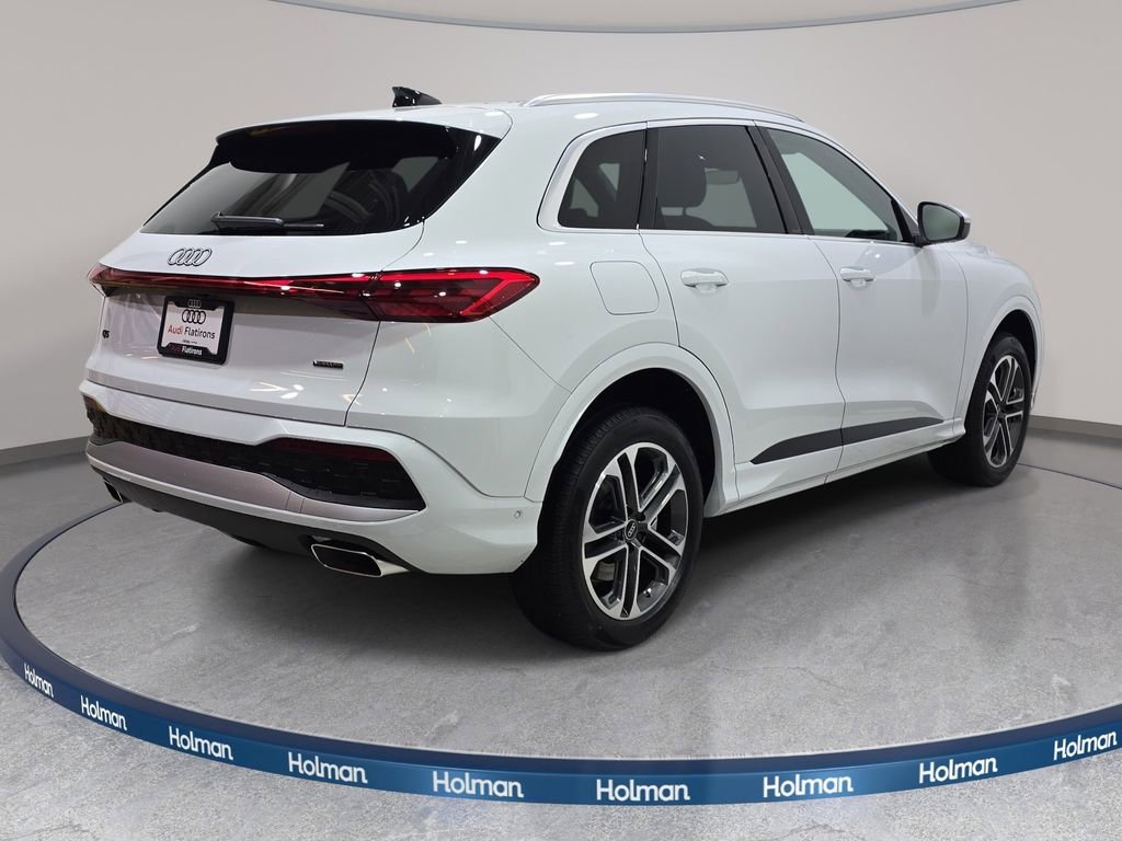 Used 2025 Audi Q5 Premium Plus w/ Premium Plus image 6