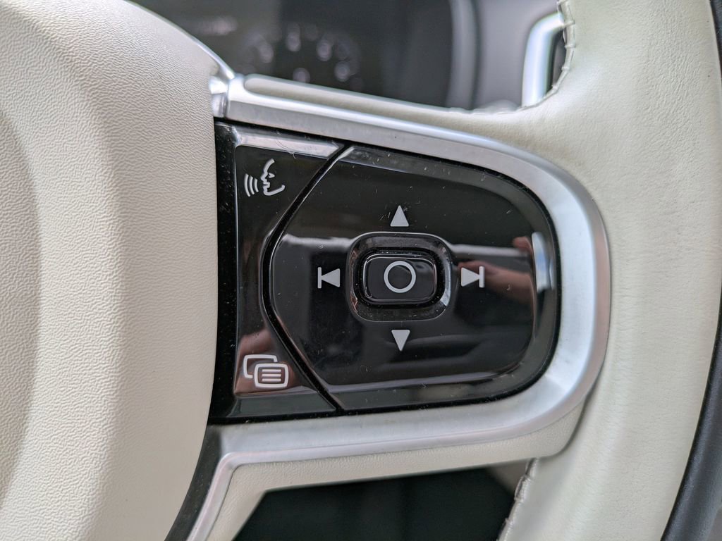 Certified 2022 Volvo XC90 T6 Inscription w/ Advanced Package image 27