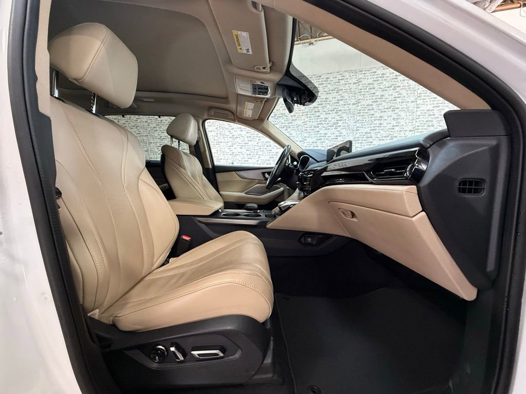Used 2022 Acura MDX FWD w/ Technology Package image 11
