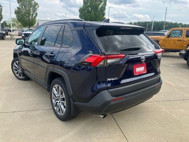 Used 2023 Toyota RAV4 XLE Premium AWD/4WD image 6