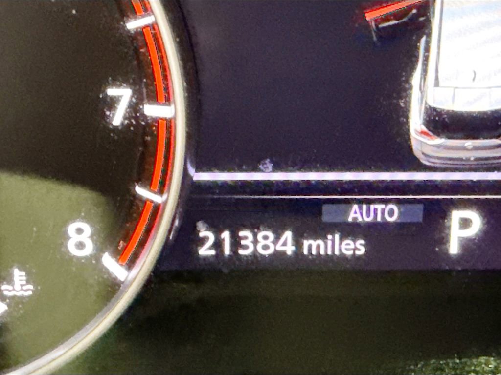 Used 2022 Nissan Rogue SV image 26