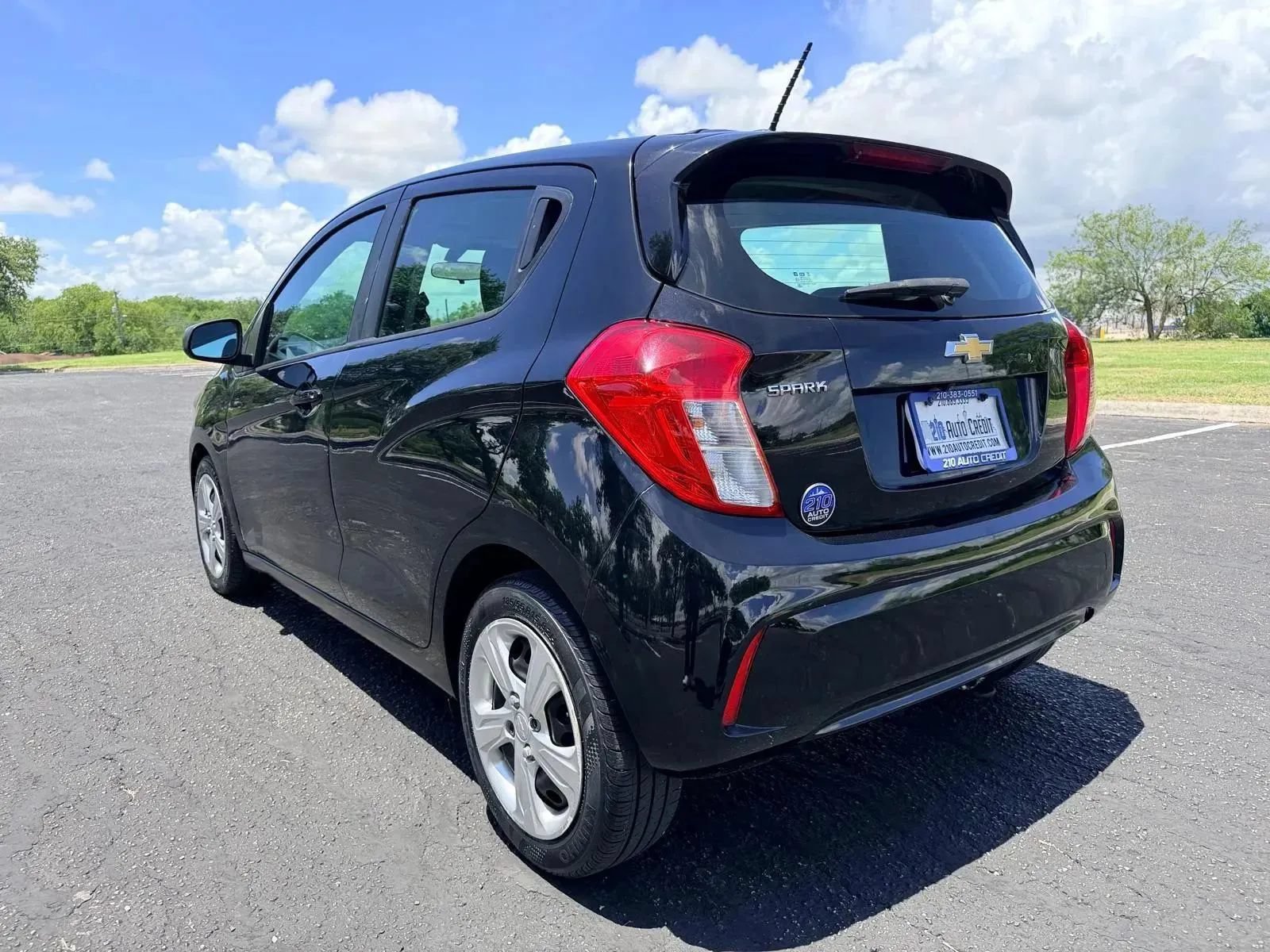 Used 2019 Chevrolet Spark LS FWD image 5