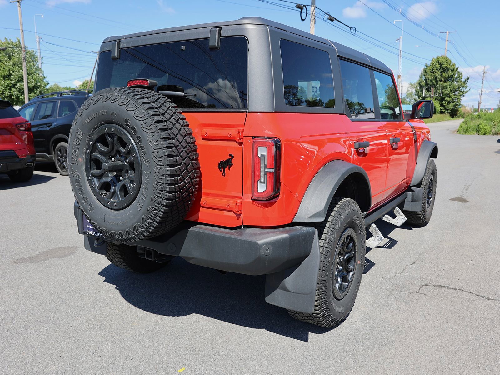 Used 2022 Ford Bronco Wildtrak AWD/4WD image 7