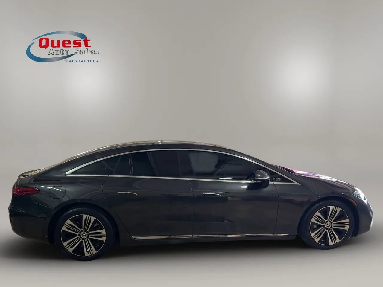 Used 2023 Mercedes-Benz EQS 450+ 4MATIC Sedan image 2