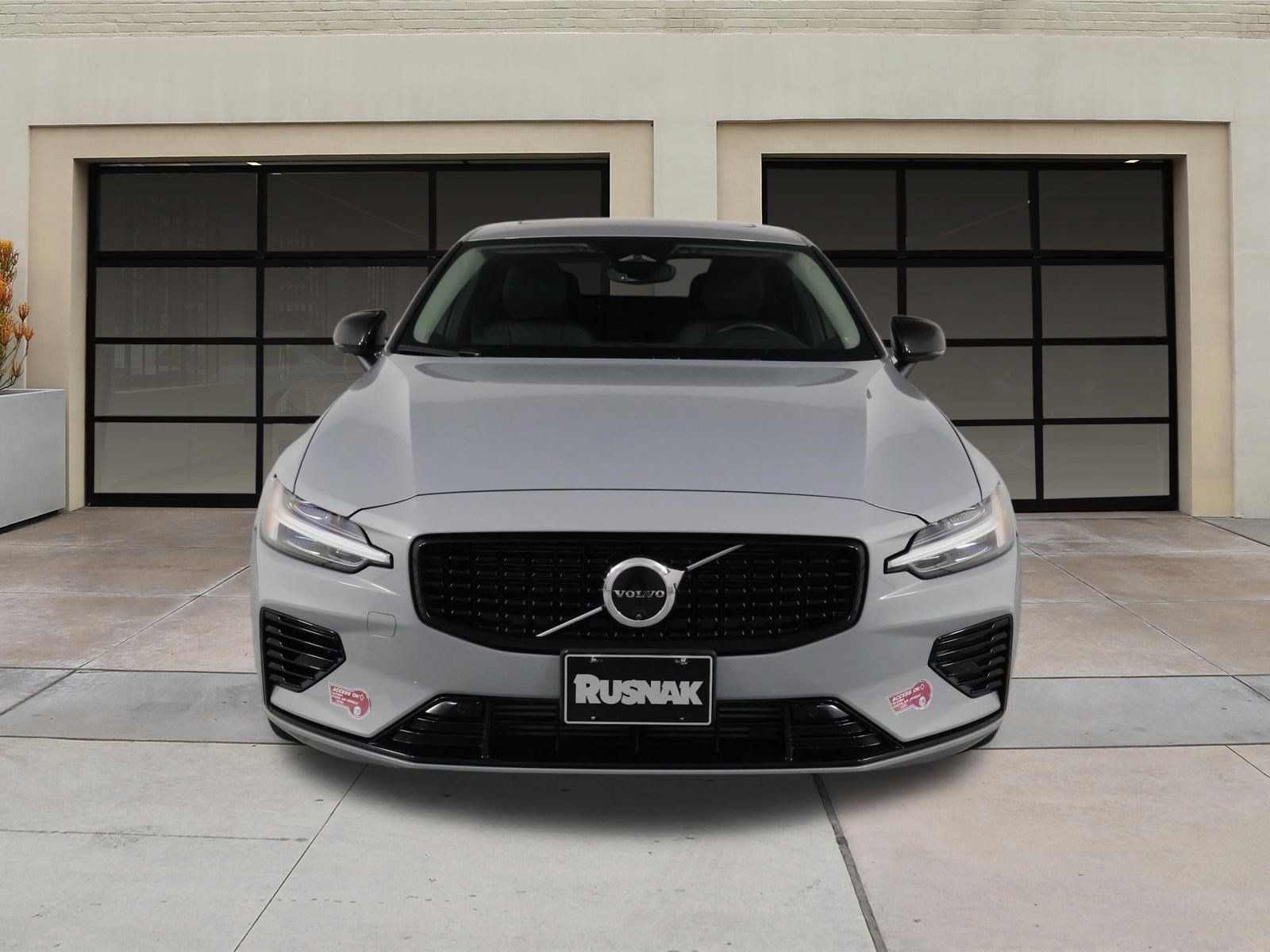 Certified 2024 Volvo S60 T8 Plus AWD/4WD image 6