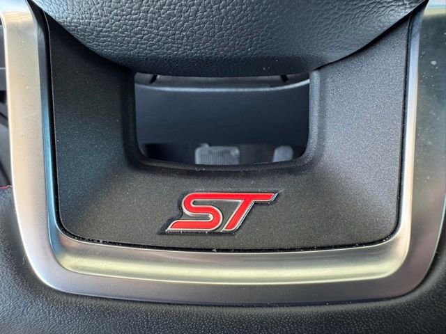 Used 2024 Ford Explorer ST w/ Equipment Group 401A image 18