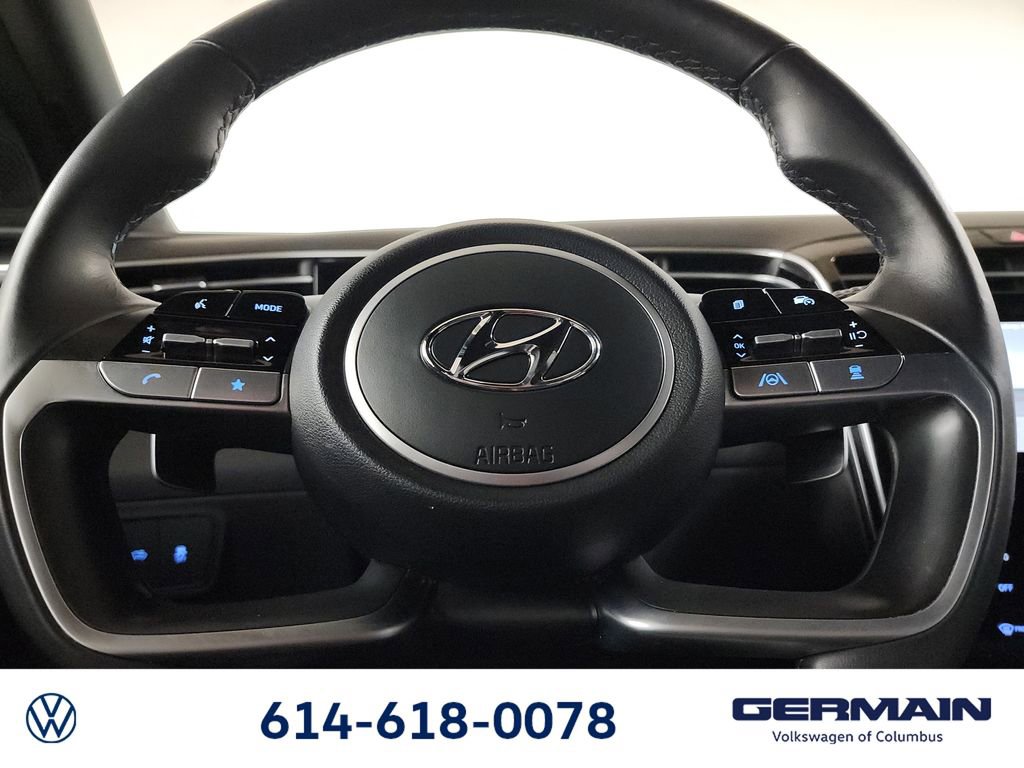 Used 2022 Hyundai Santa Cruz Limited image 25