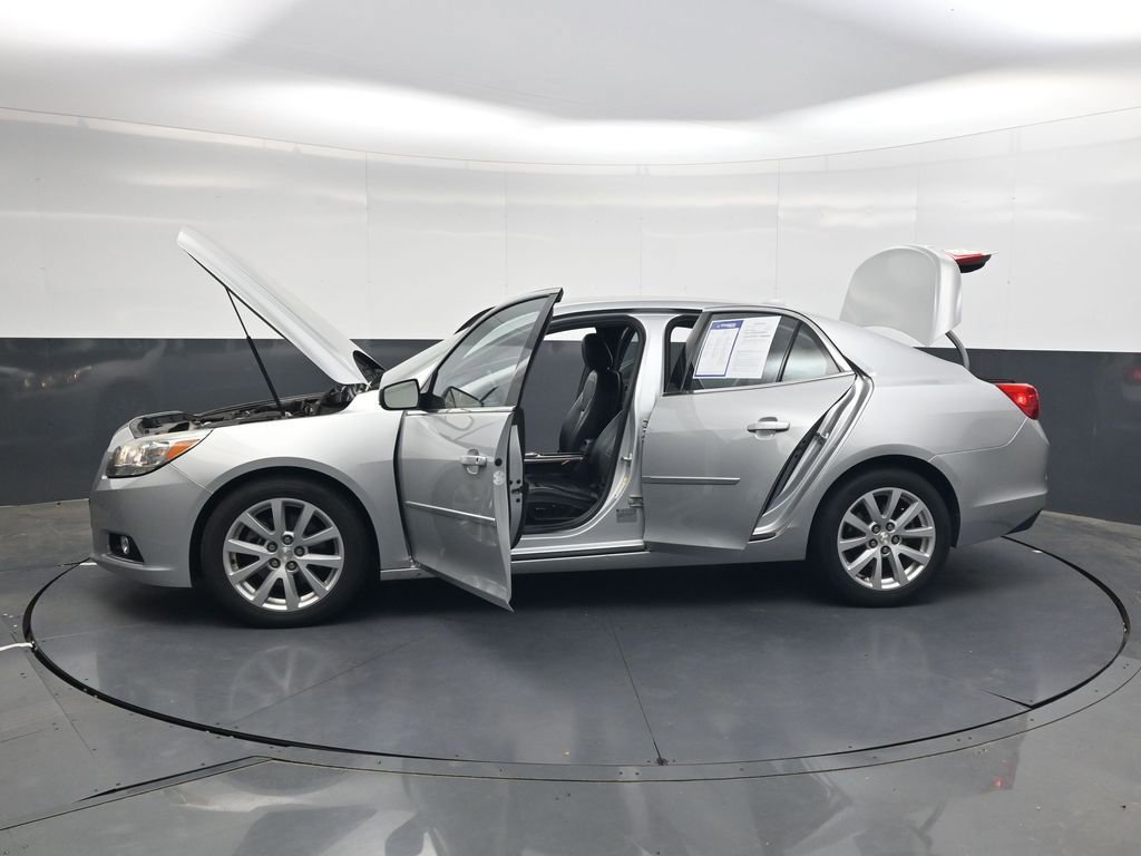 Used 2013 Chevrolet Malibu LT FWD image 43