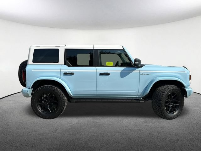 Used 2023 Ford Bronco Heritage Edition AWD/4WD image 16