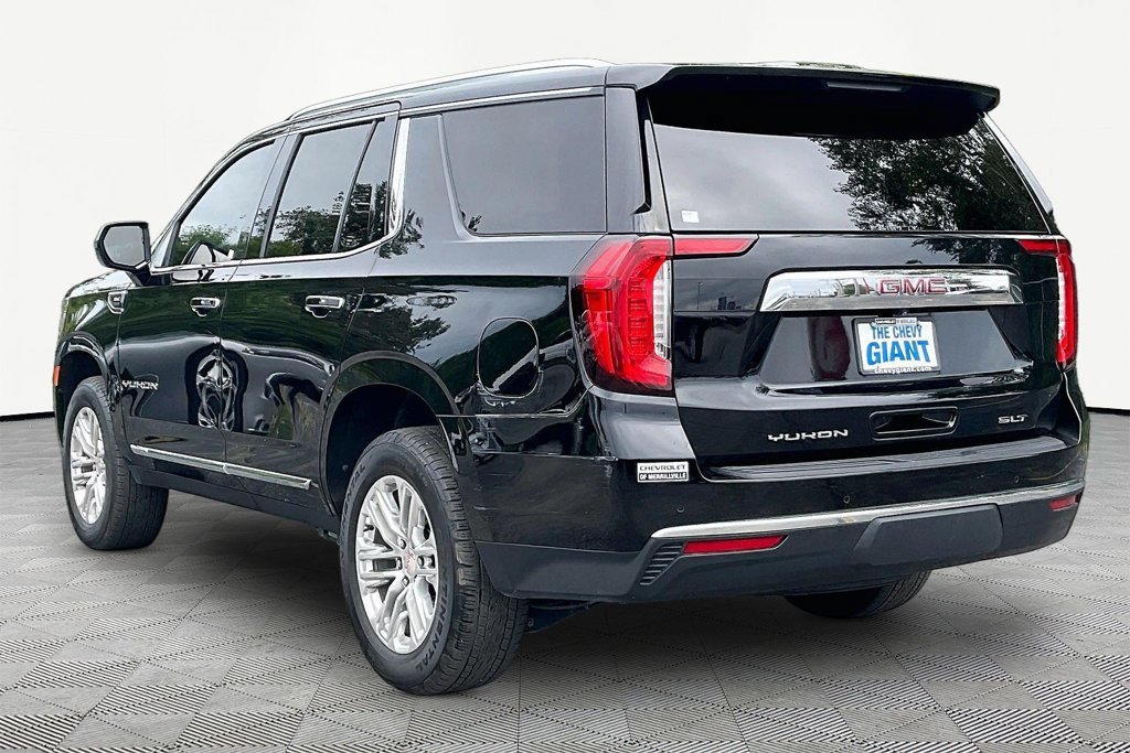 Used 2023 GMC Yukon SLT AWD/4WD image 4