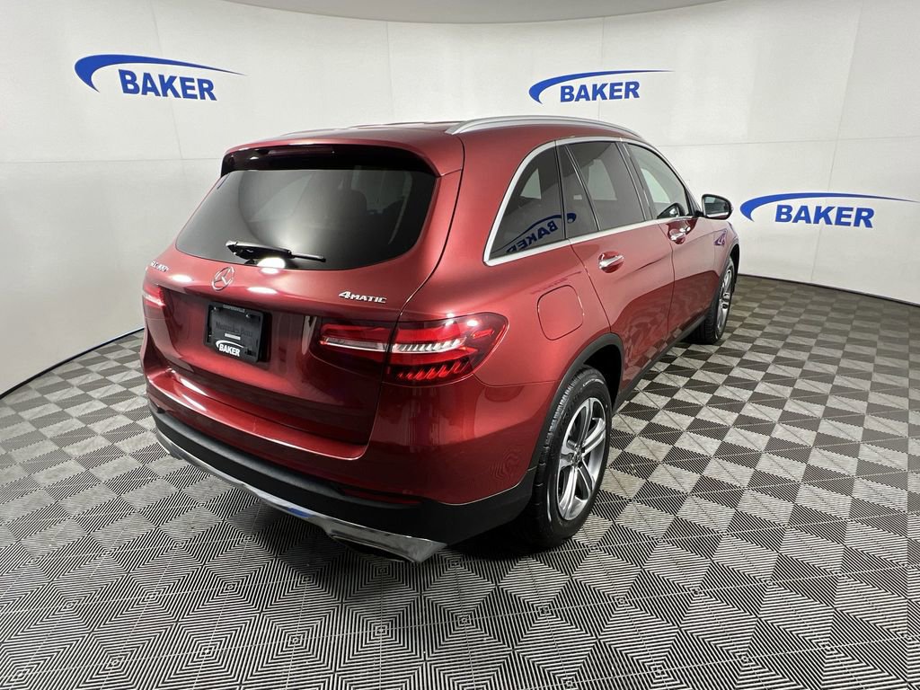 Used 2019 Mercedes-Benz GLC 300 4MATIC image 9