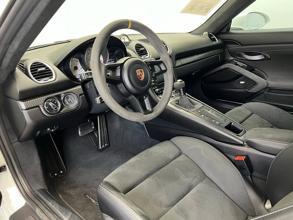 Certified 2023 Porsche 718 Cayman GT4 RS image 4