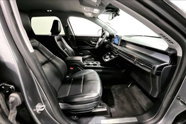 Used 2022 Lincoln Corsair AWD w/ Elements Package image 33