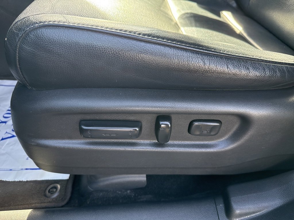 Used 2016 Honda Pilot Touring image 33