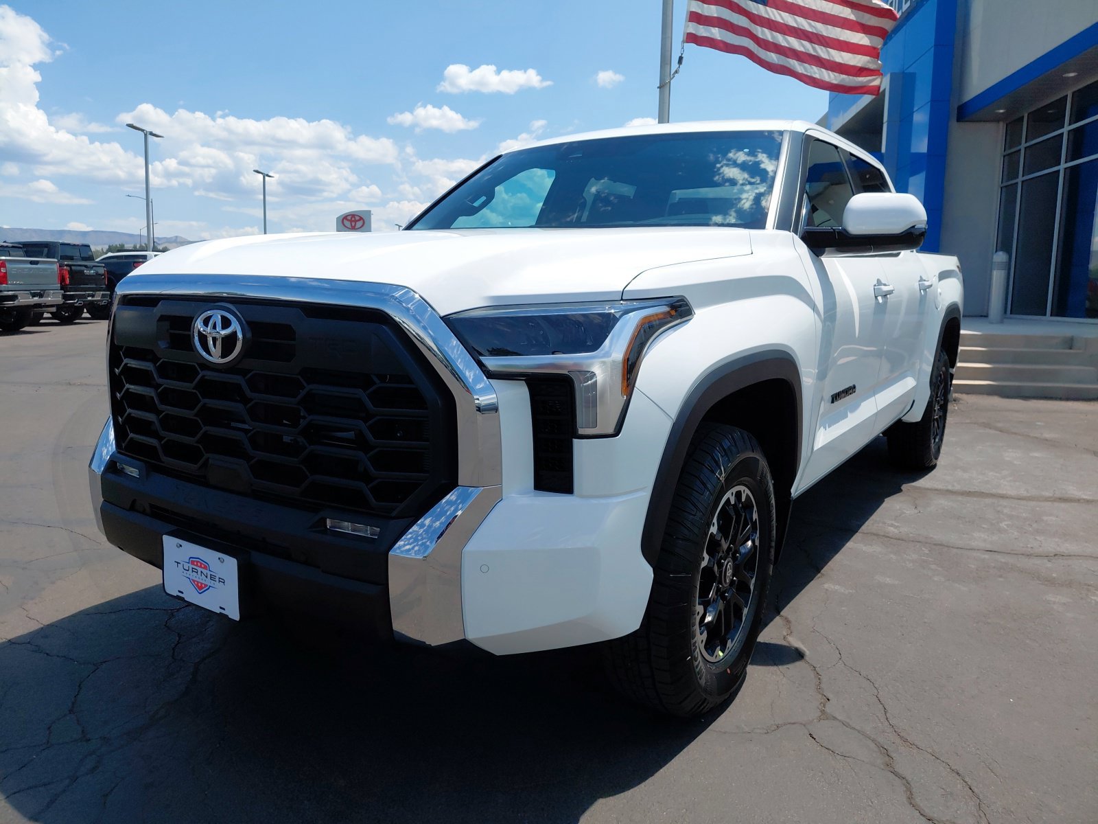 New 2026 Toyota Tundra SR5 w/ TRD Off-Road Package AWD/4WD image 10