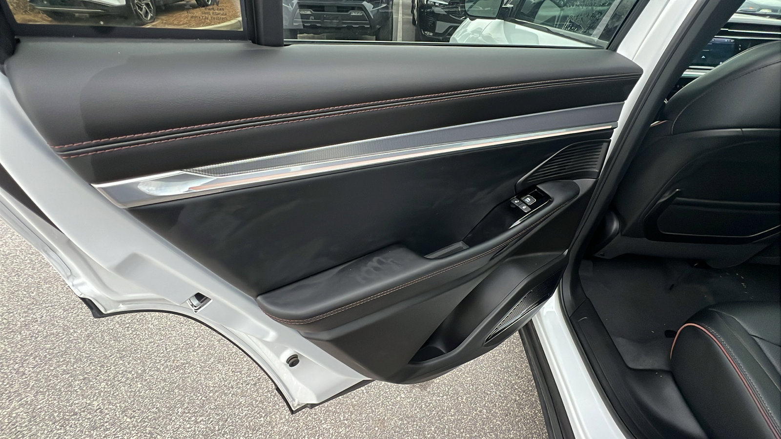 Used 2024 Jeep Wagoneer Launch Edition image 24