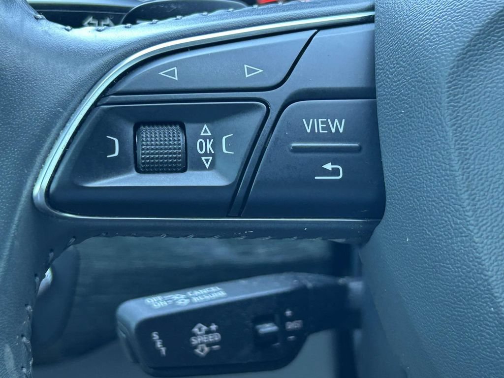 Used 2018 Audi Q7 3.0T Prestige AWD/4WD image 26