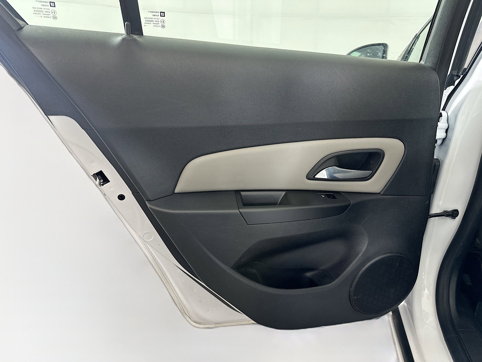 Used 2014 Chevrolet Cruze LT image 24