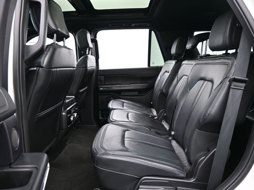 Used 2020 Ford Expedition Limited image 34