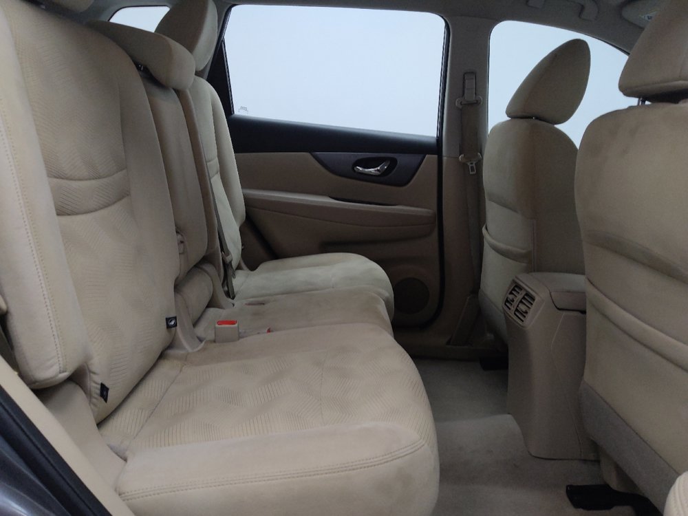 Used 2015 Nissan Rogue S AWD/4WD image 19