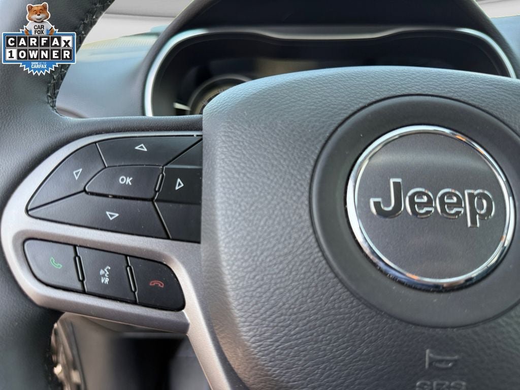 Certified 2022 Jeep Cherokee Limited AWD/4WD image 24