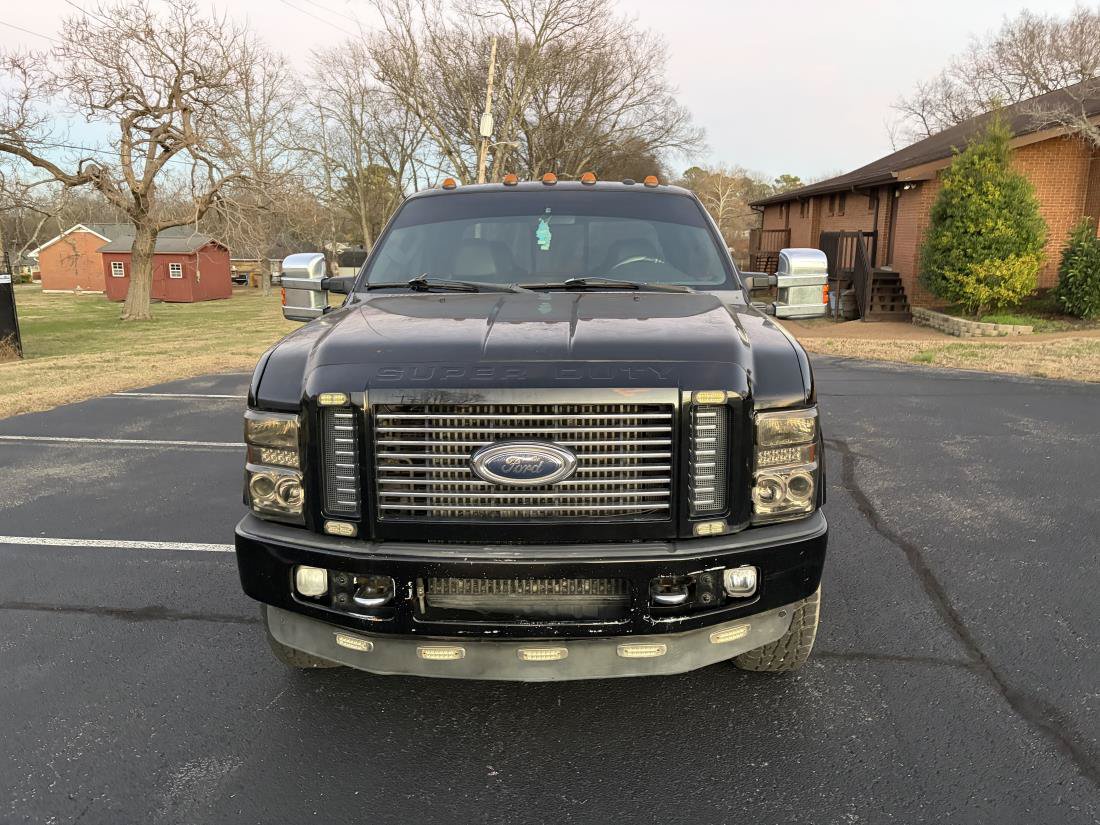 Used 2009 Ford F350 4x4 Crew Cab Super Duty image 2