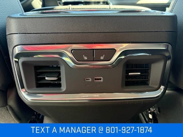 New 2026 GMC Sierra 3500 Denali w/ Denali Reserve Package AWD/4WD image 15