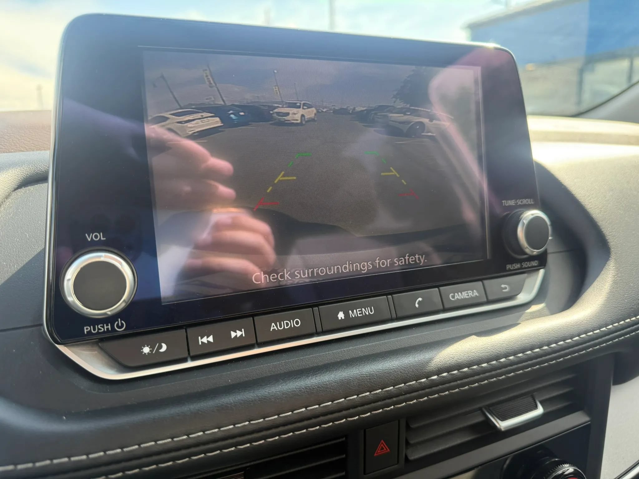 Used 2023 Nissan Rogue SV AWD/4WD image 13
