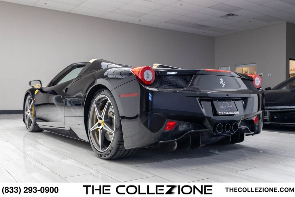 Used 2015 Ferrari 458 Spider RWD image 18