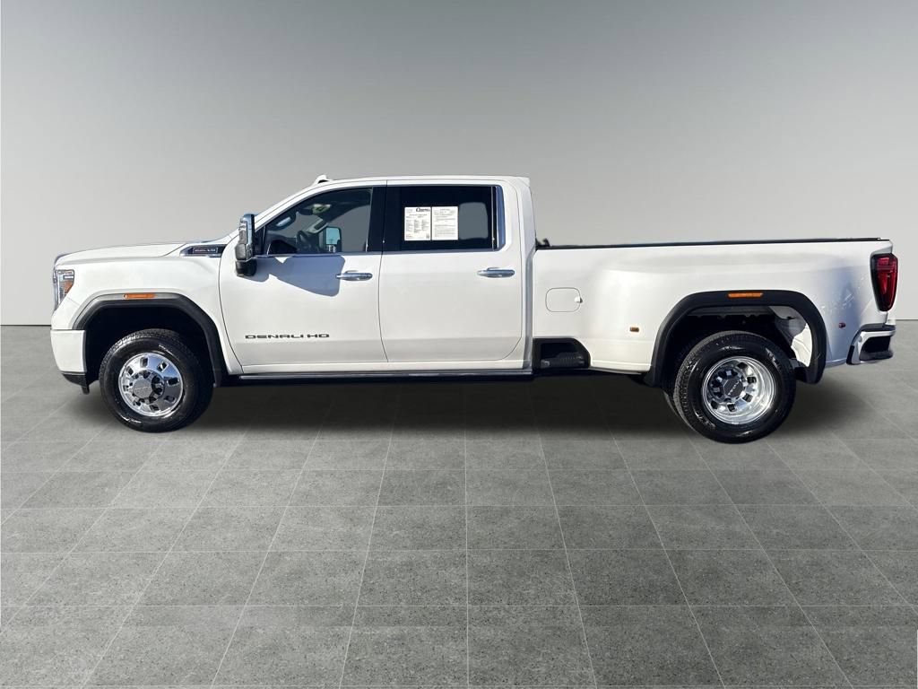 Used 2023 GMC Sierra 3500 Denali w/ Denali Ultimate Package image 2