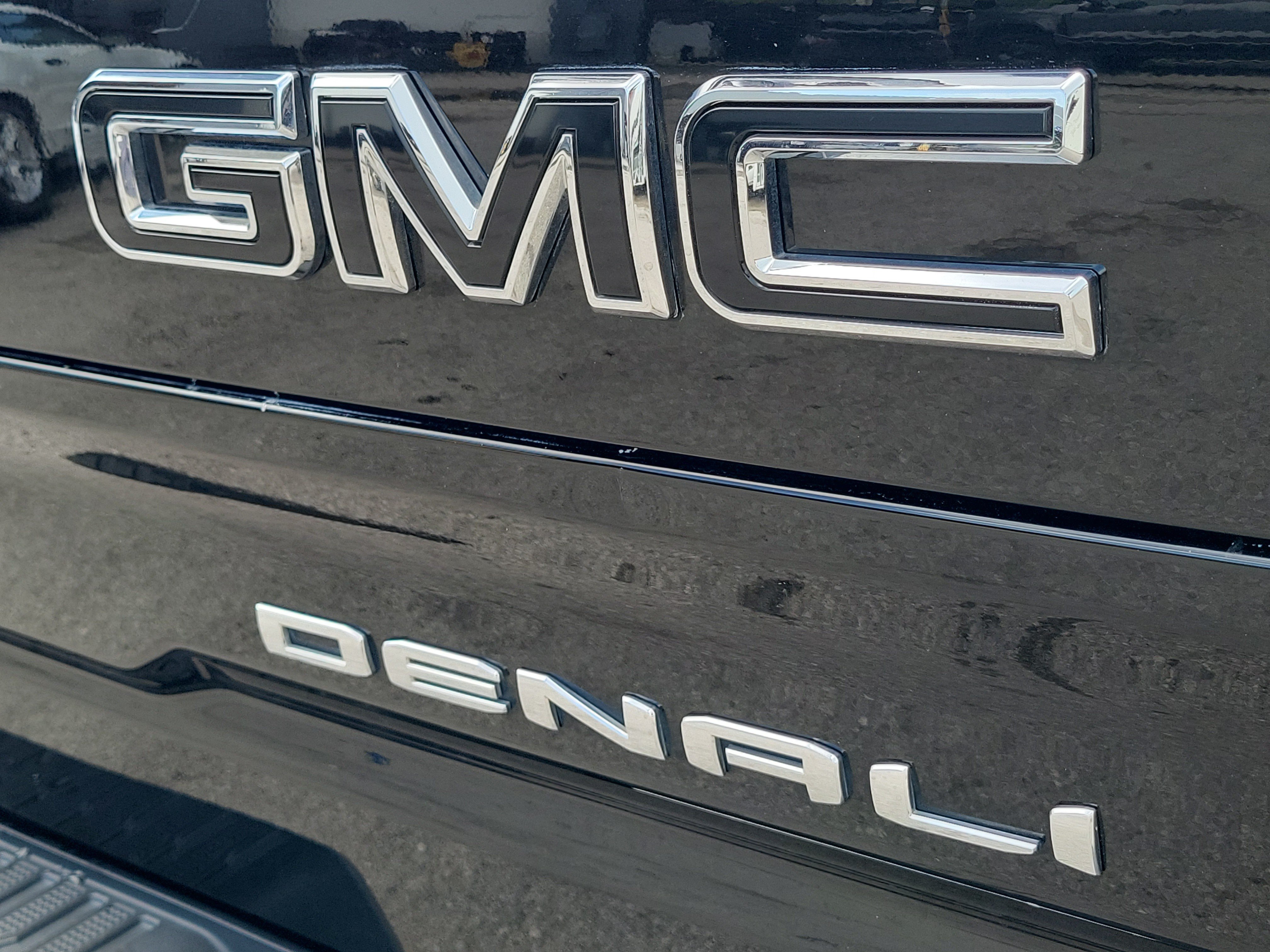 Used 2020 GMC Sierra 1500 Denali w/ Denali Ultimate Package AWD/4WD image 28
