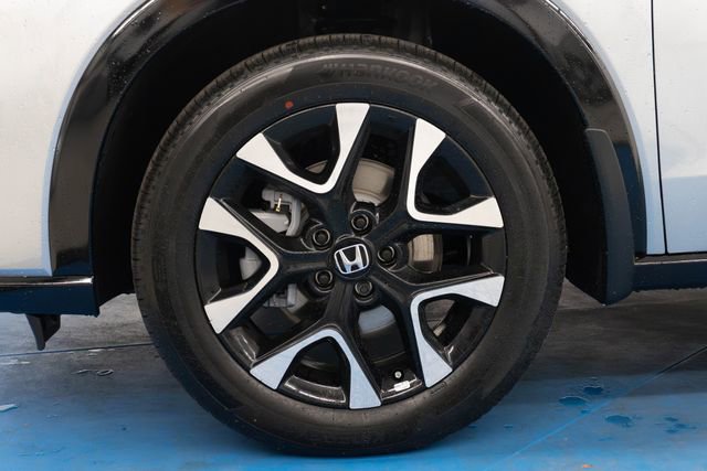 New 2026 Honda HR-V EX-L image 2