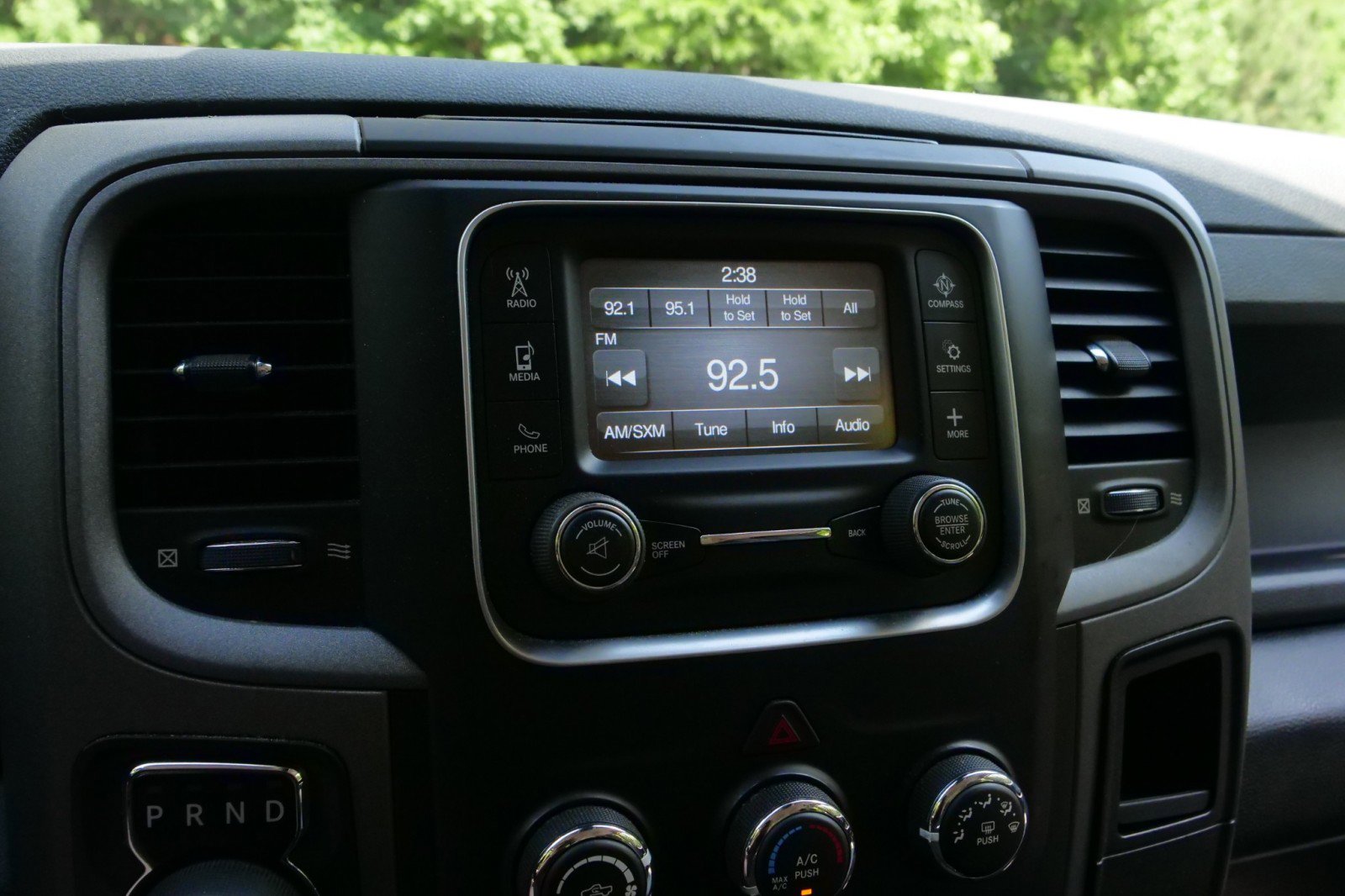 Used 2014 RAM 1500 Express RWD image 10
