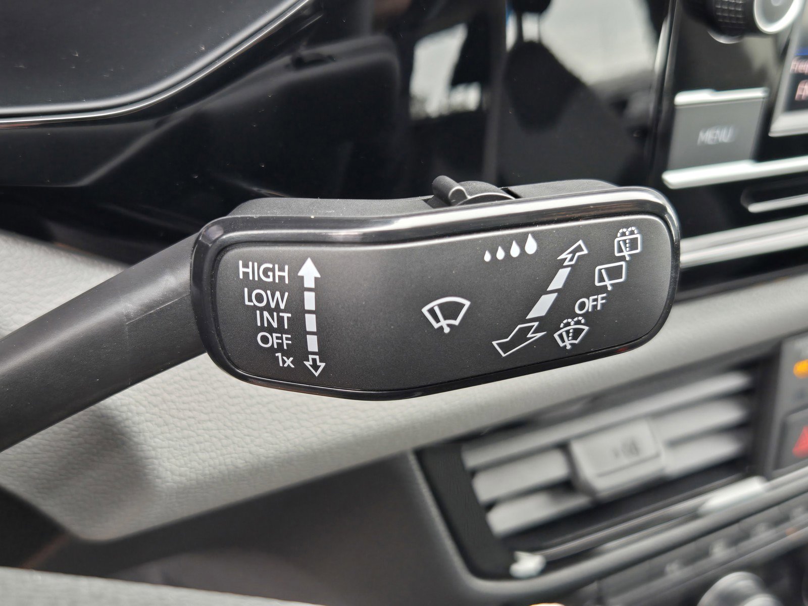 Used 2024 Volkswagen Taos S FWD image 26