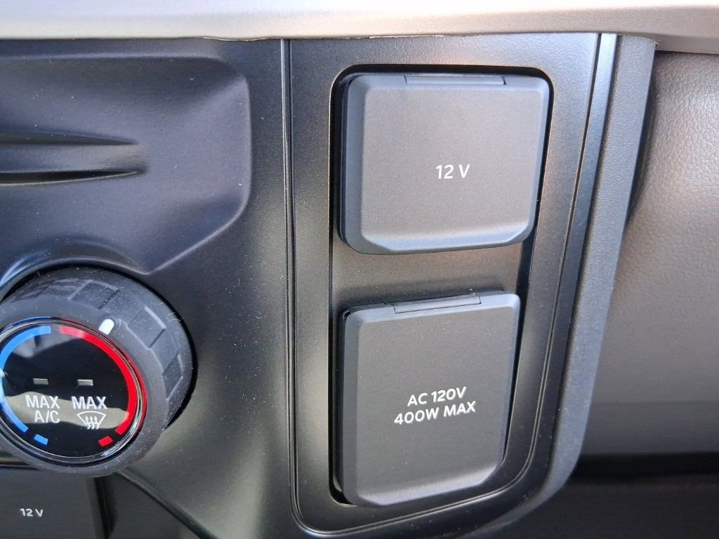 New 2026 Ford F250 XLT w/ FX4 Off-Road Package image 30