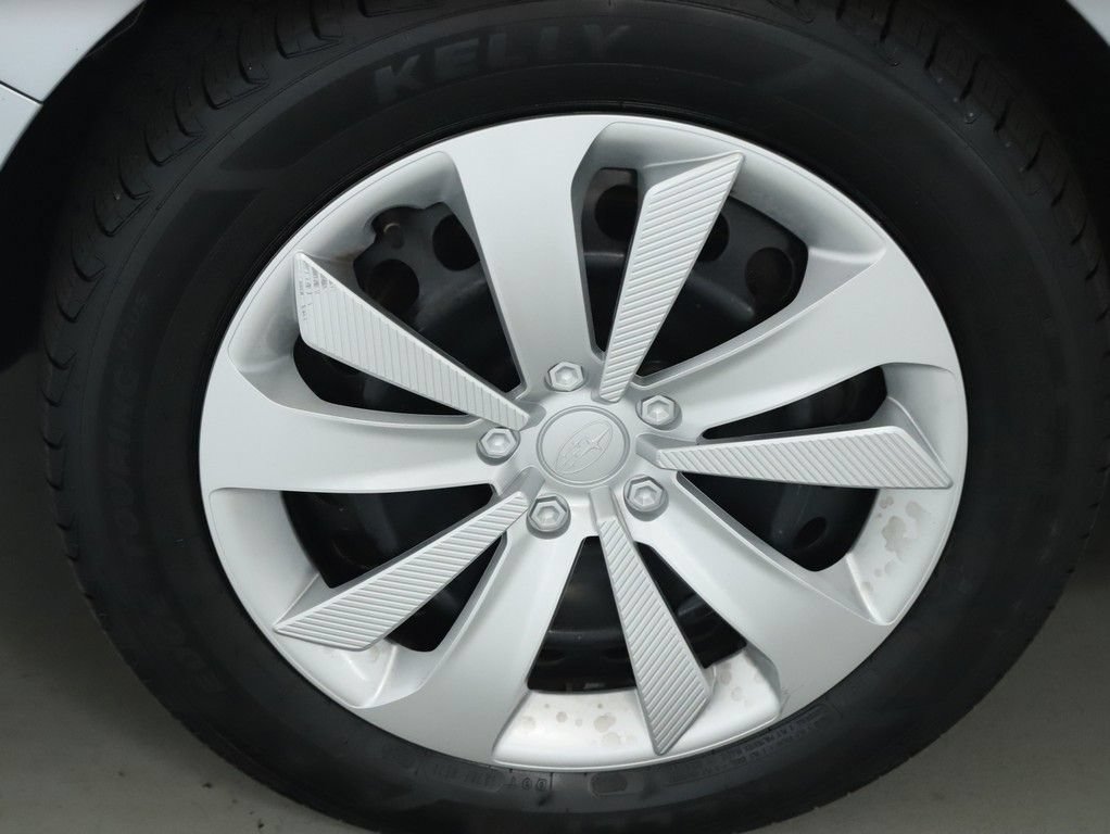 Used 2018 Subaru Impreza 2.0i AWD/4WD image 36