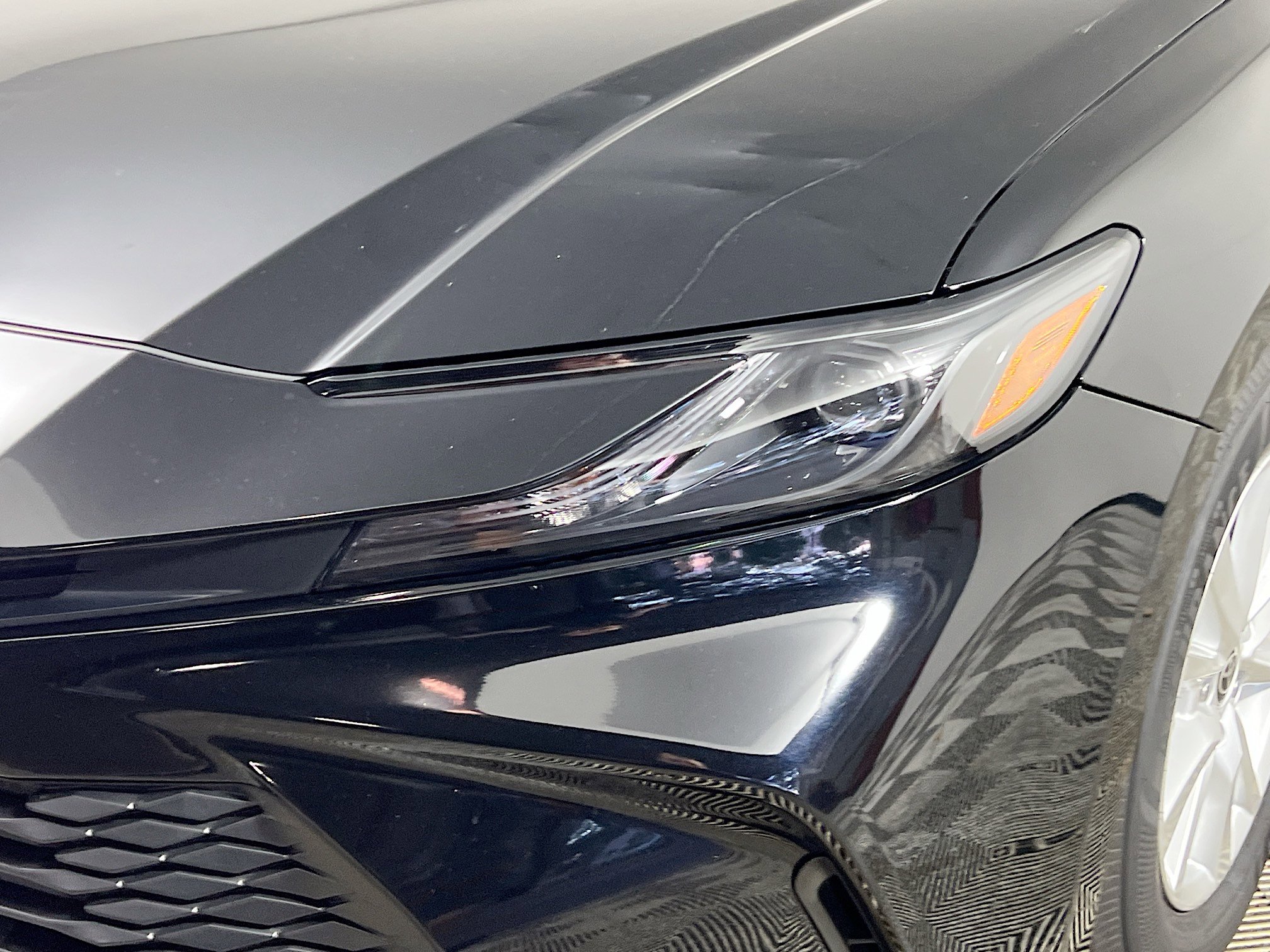 Used 2025 Toyota Camry LE image 12