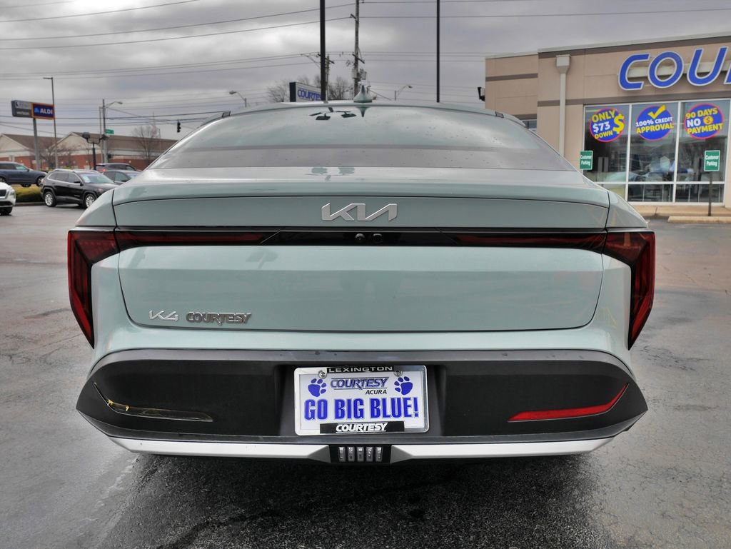 Used 2025 Kia K4 LXS image 6