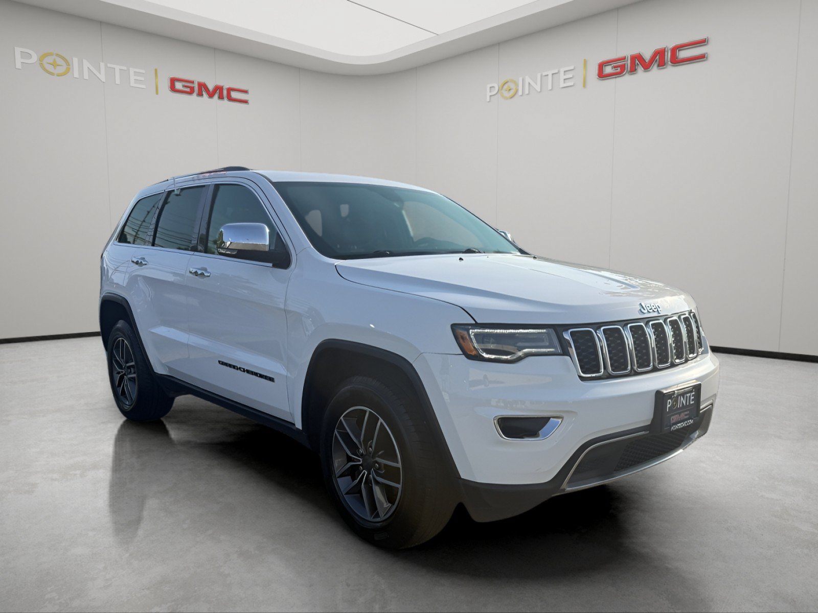 Used 2019 Jeep Grand Cherokee Limited w/ Luxury Group II