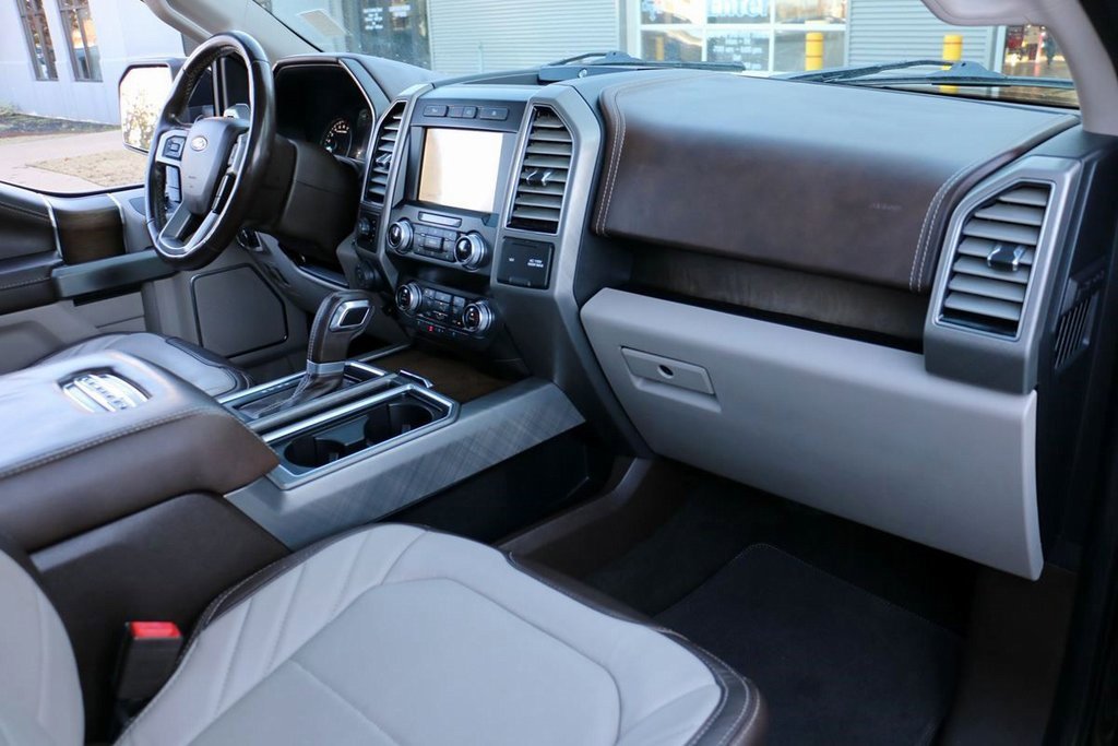 Used 2020 Ford F150 Limited w/ Trailer Tow Package image 36