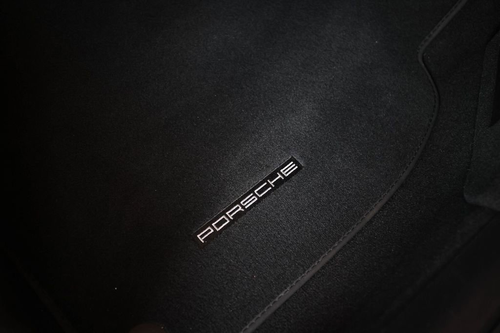 Certified 2025 Porsche 718 Cayman RWD image 47