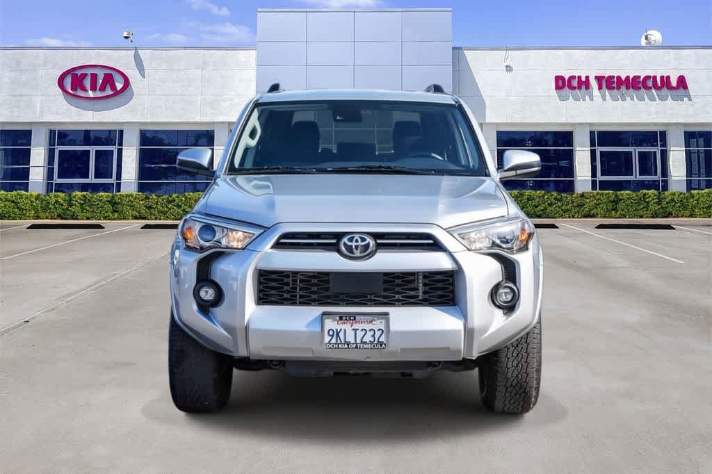 Used 2022 Toyota 4Runner SR5 AWD/4WD image 2