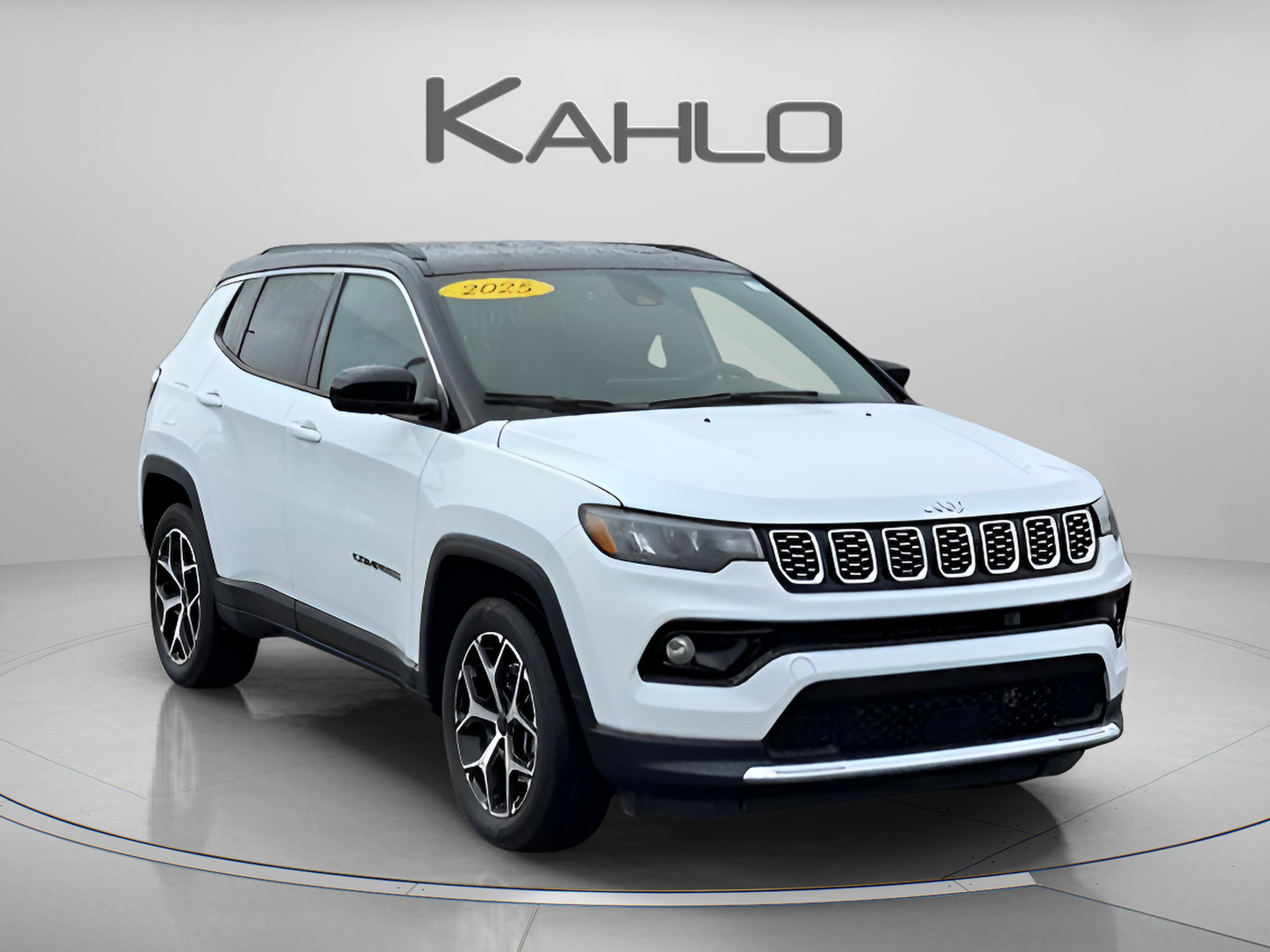 Used 2025 Jeep Compass Limited image 7